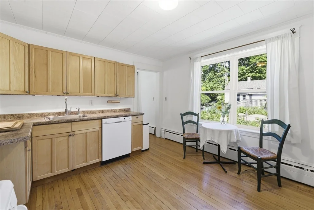 Photo of 35 Rust Avenue