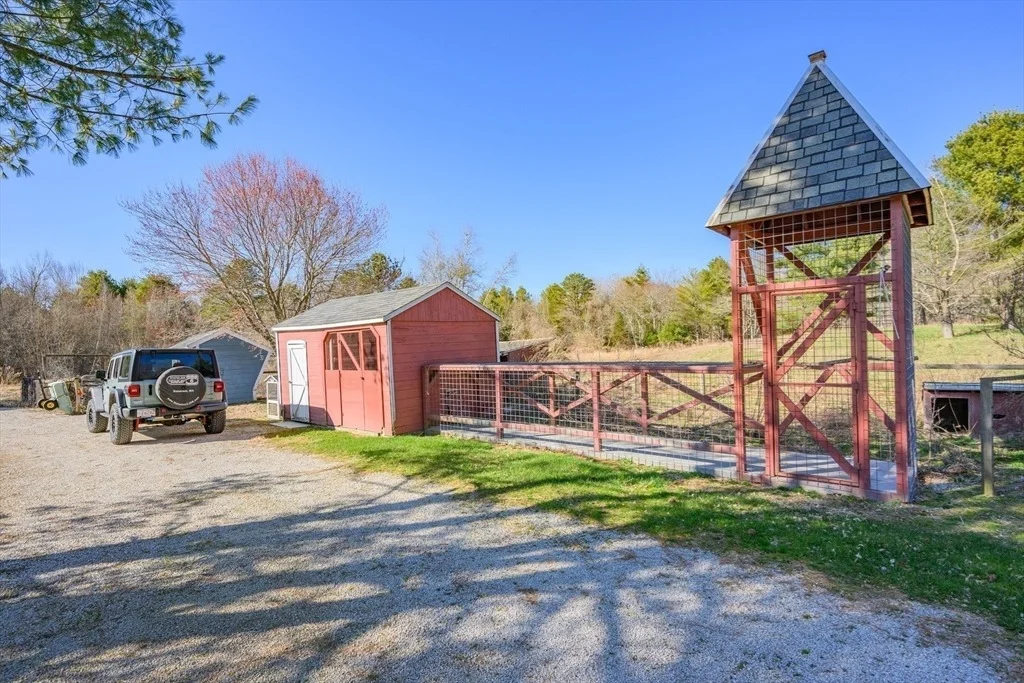 Photo of 171 Pine Hill Rd