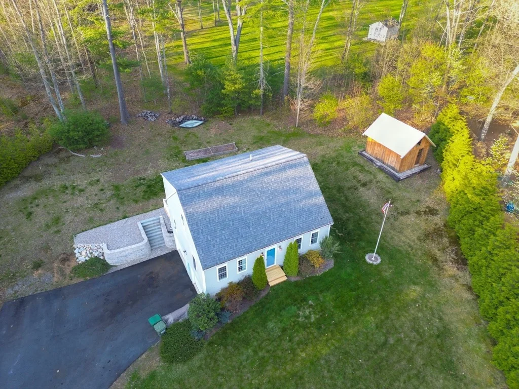 Photo of 15 Oak Dr
