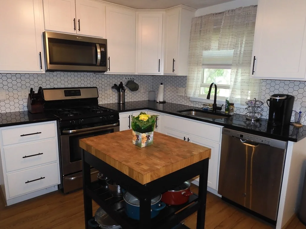 Photo of 8 Glen Forest Lane