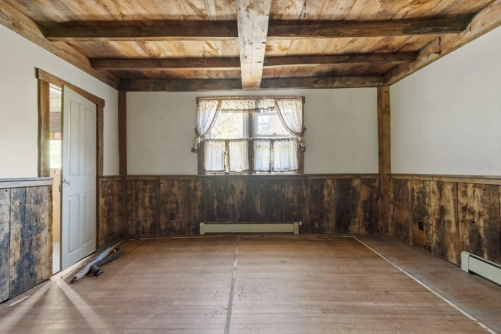 Photo of 705 Richardson Road
