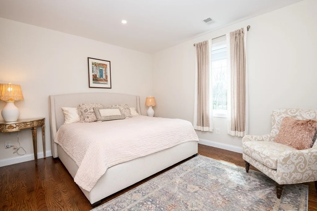 Photo of 24 Wildewood Dr