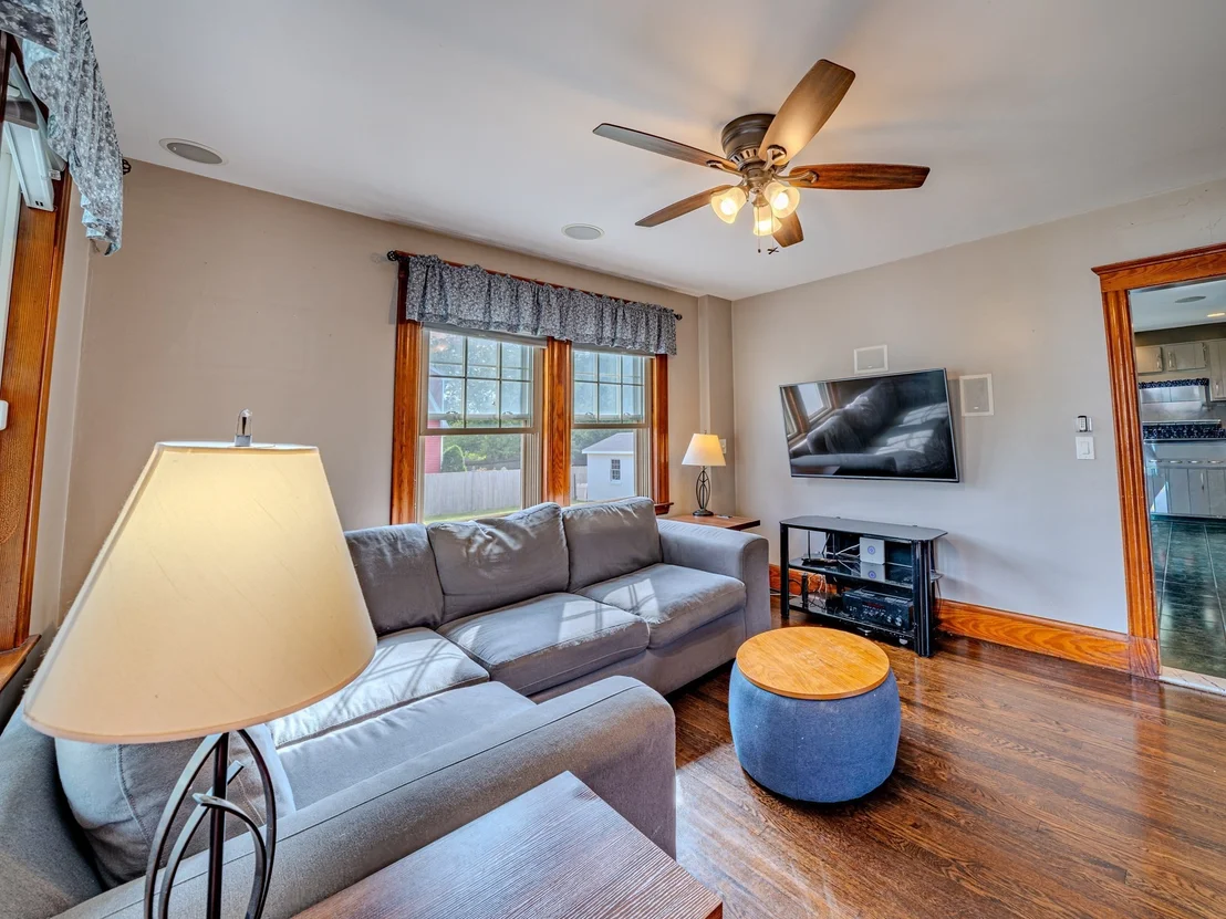 Photo of 23 Henry St