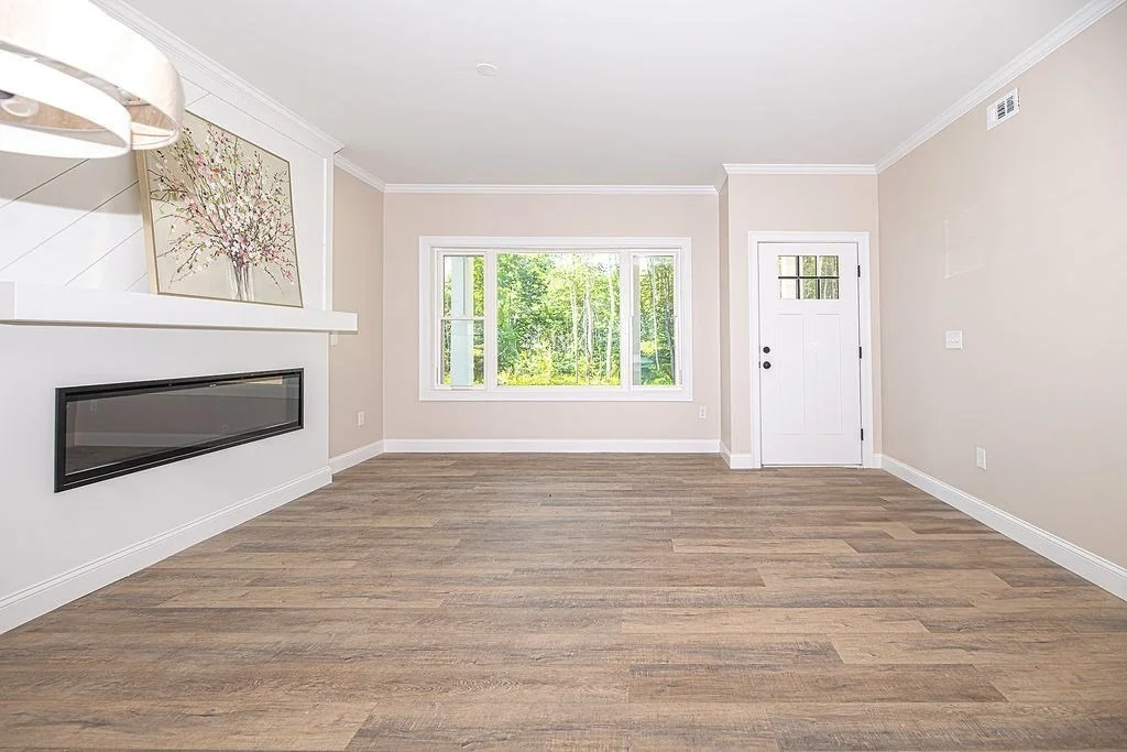 Photo of Unit B at 10 Clover Circle