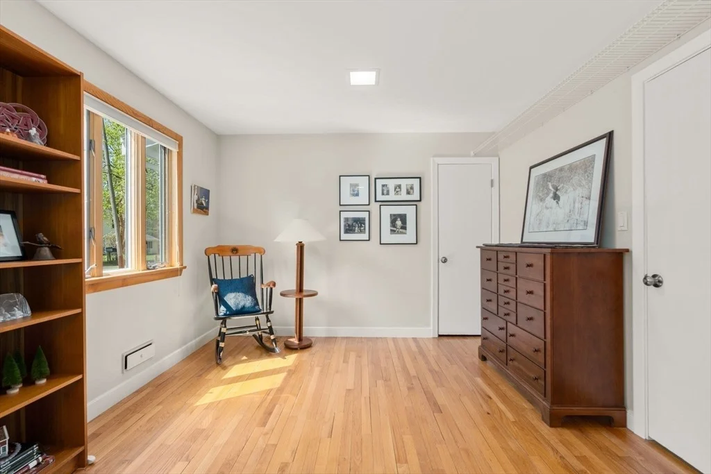 Photo of 24 Red Barn Rd