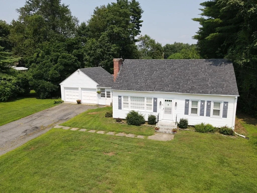 Photo of 84 Thayer Rd