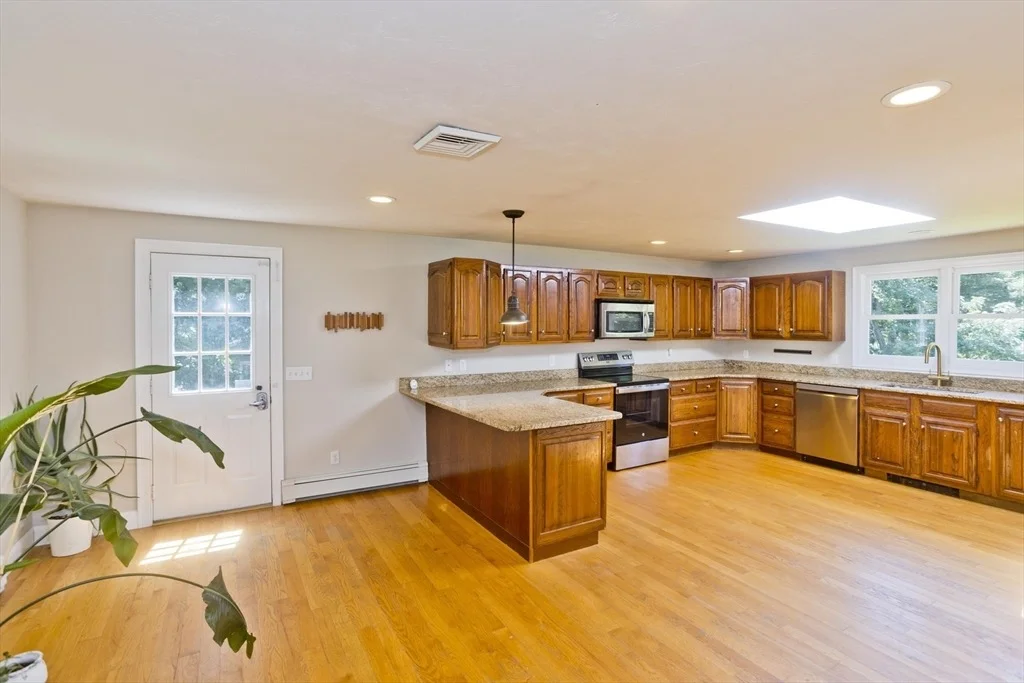 Photo of 37 Cooper Rd
