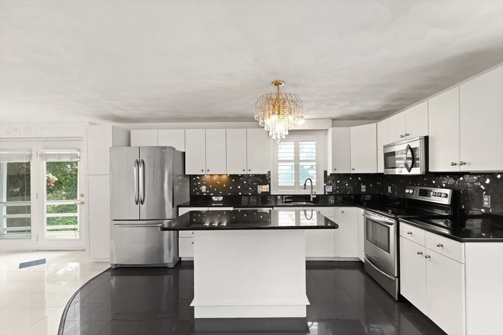 Photo of 11 Crestview Terrace