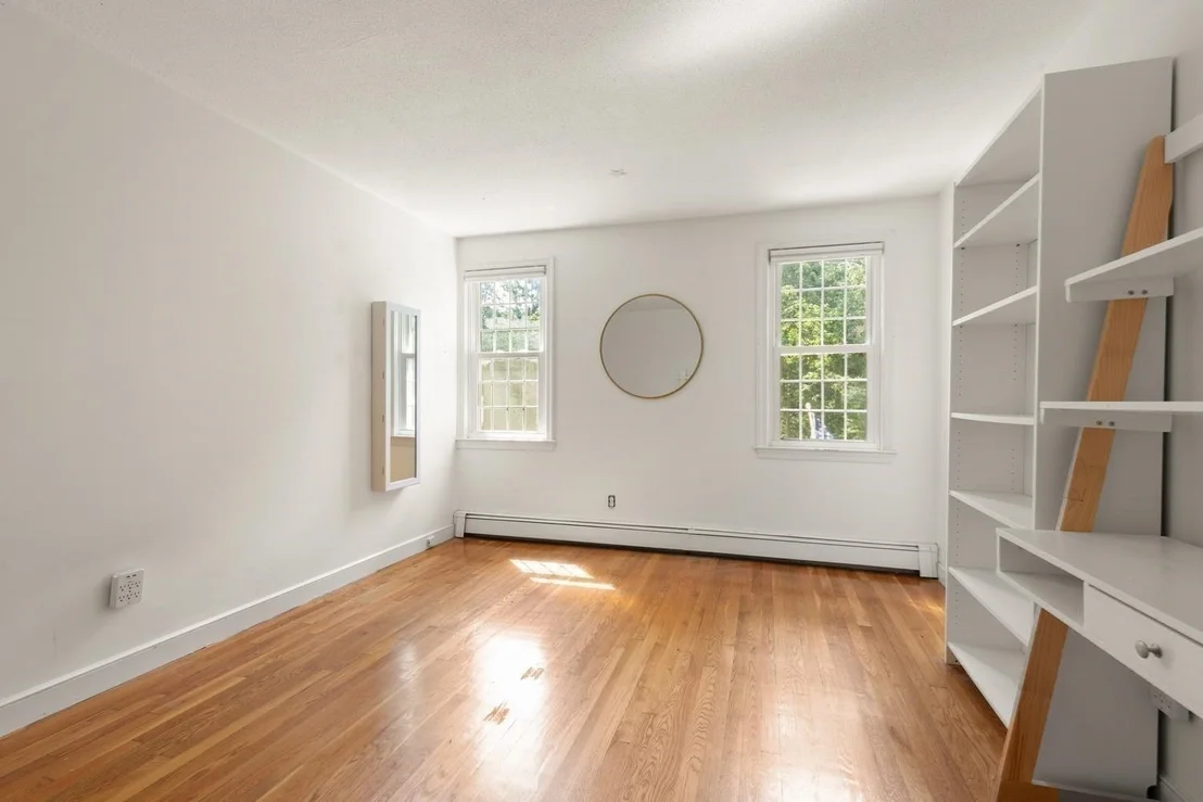 Photo of 28 Sylvan Way