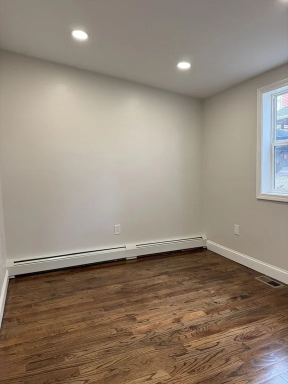 Photo of 98 Elm St