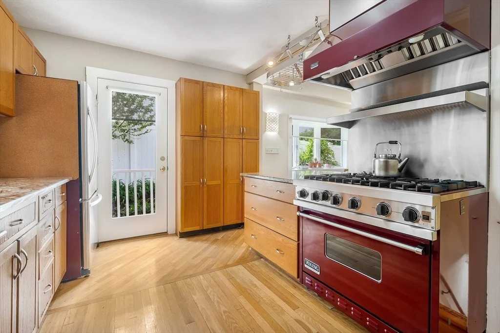 Photo of 12 Grandview Rd