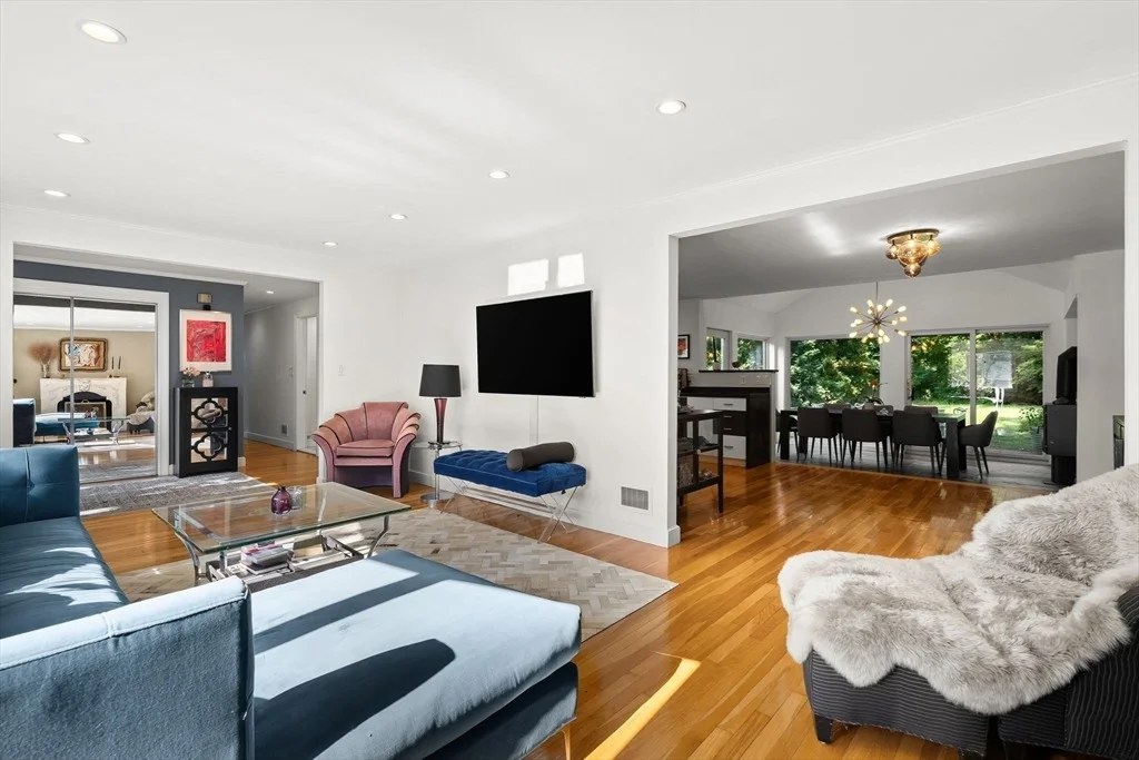 Photo of 44 Windemere Rd