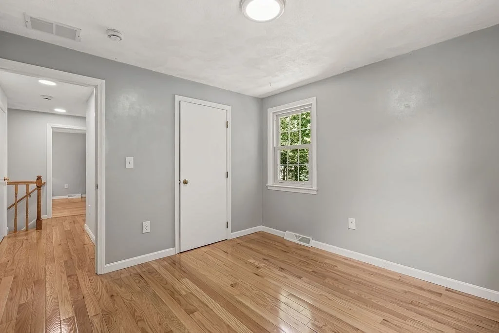 Photo of 394 Old Farm Rd
