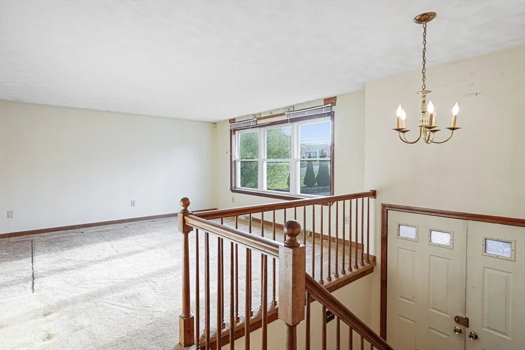Photo of 17 Wood Ln