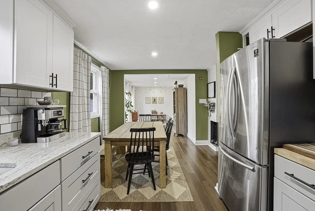 Photo of 18 Brookfield Ter