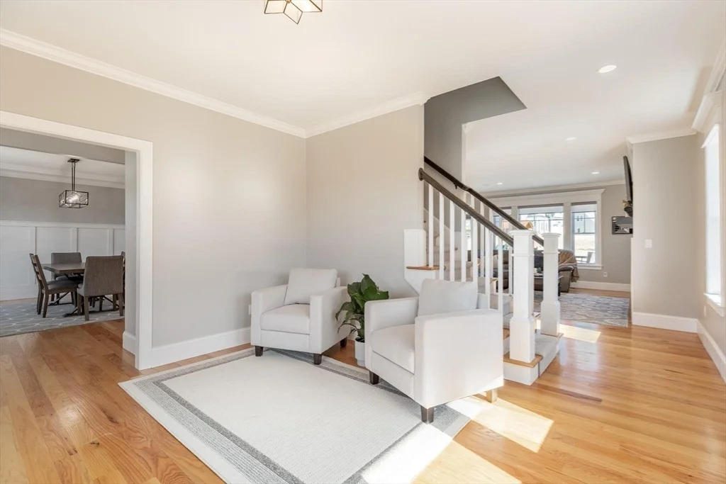 Photo of 10 Rochambeau Ave