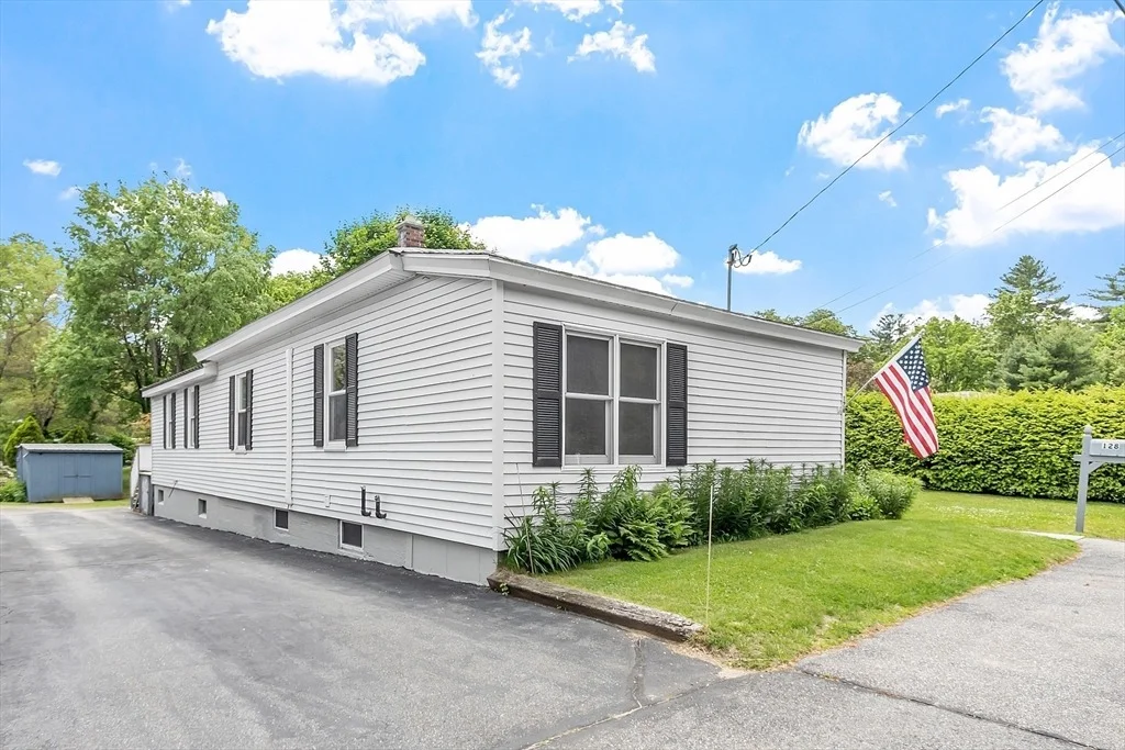 Photo of 128 Arthur Ave