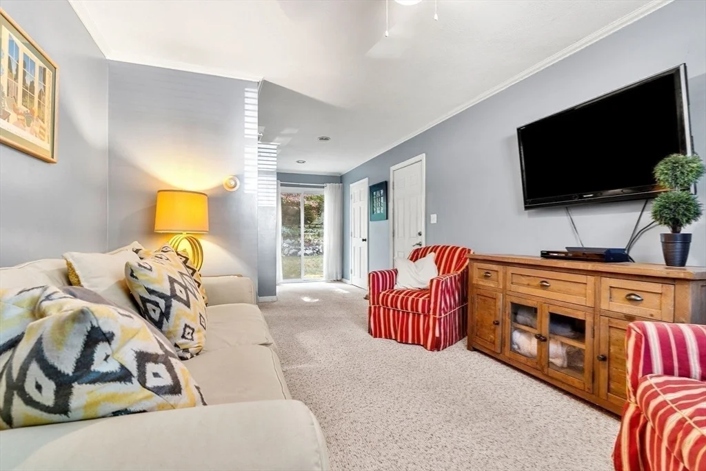 Photo of 7 Parsons Dr.