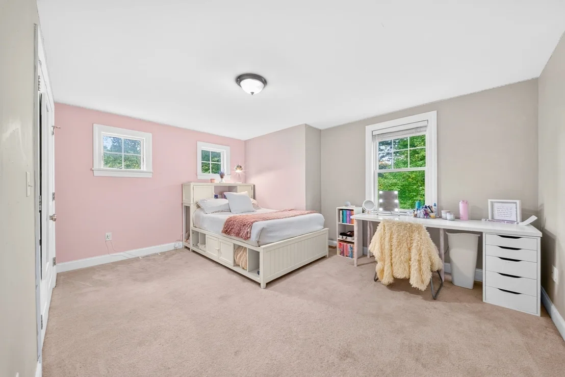 Photo of 118 Pine Ridge Rd
