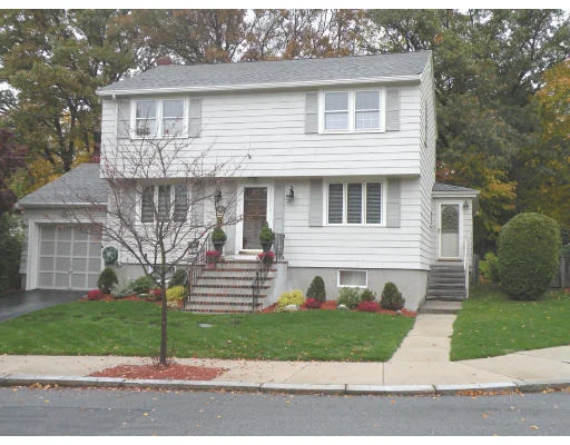 Photo of 6 Prospect Circle