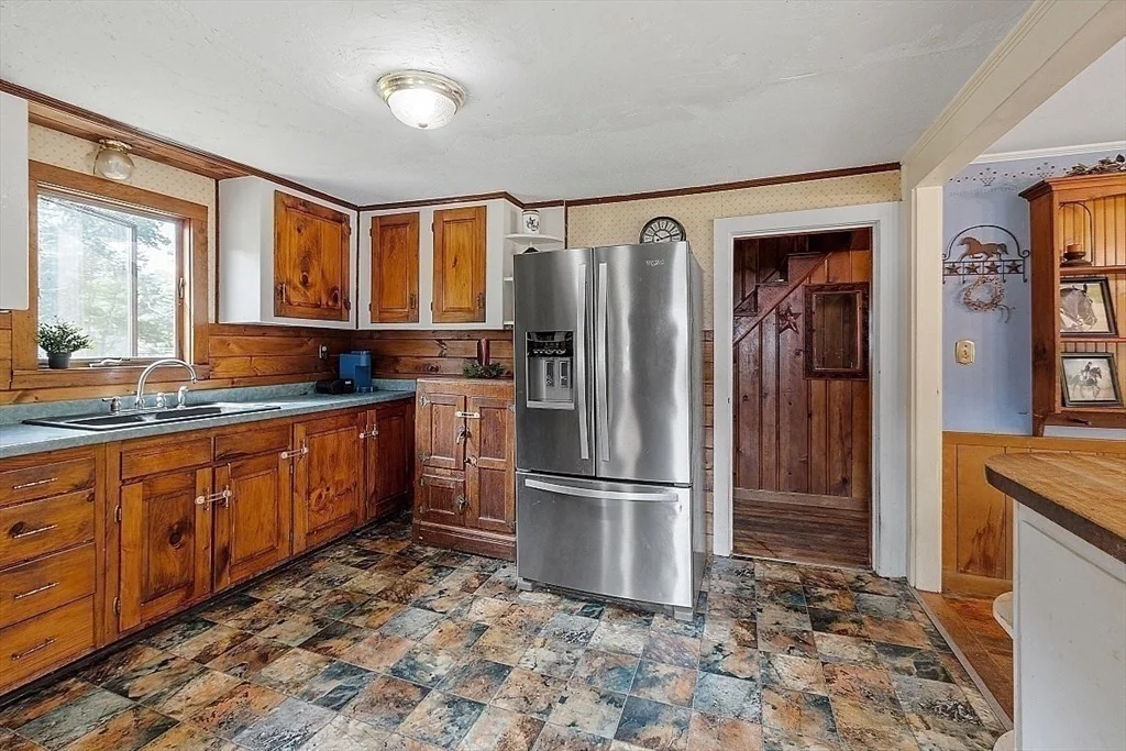 Photo of 650 Manning St
