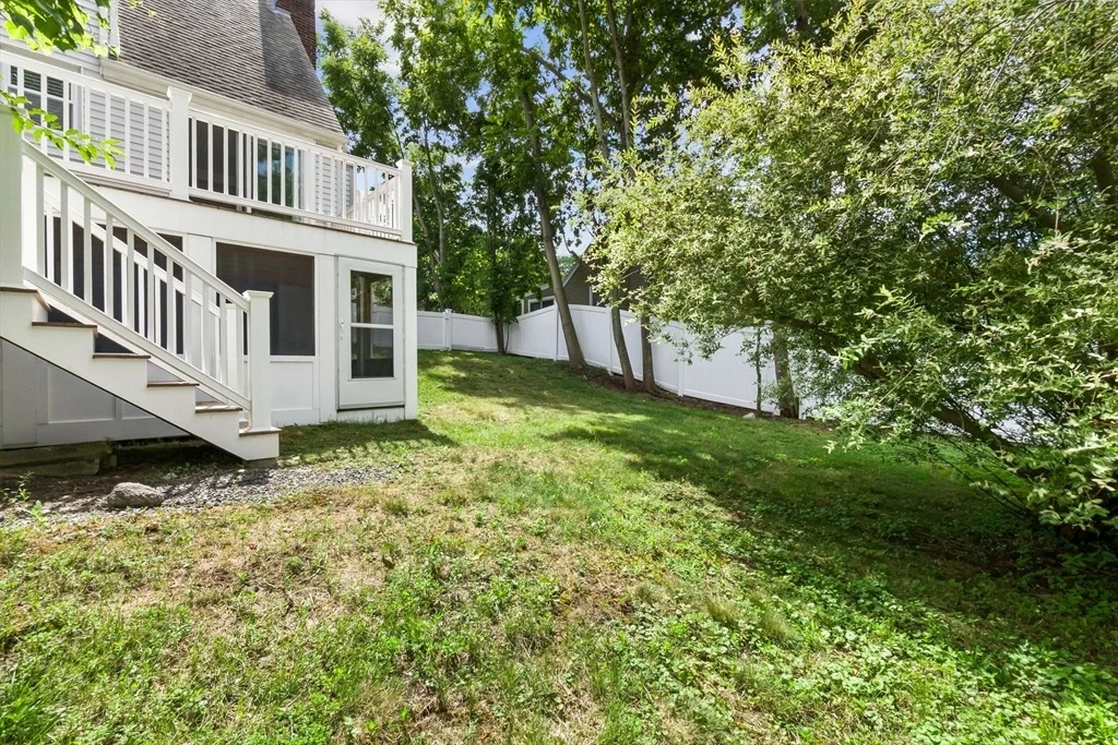 Photo of 1 Virginia Ave