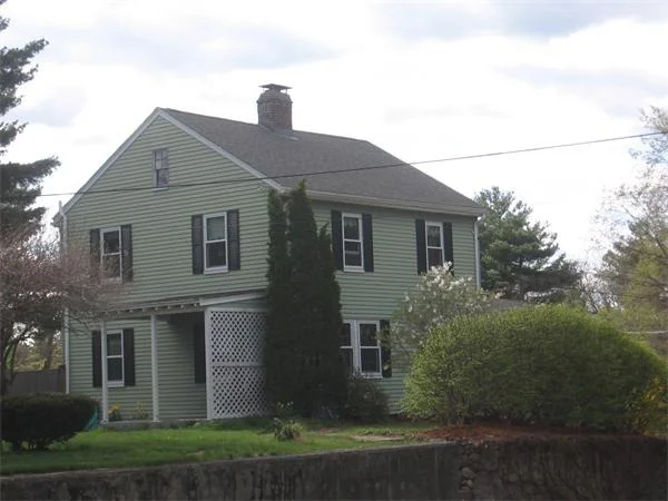 Photo of 152 Oak Street