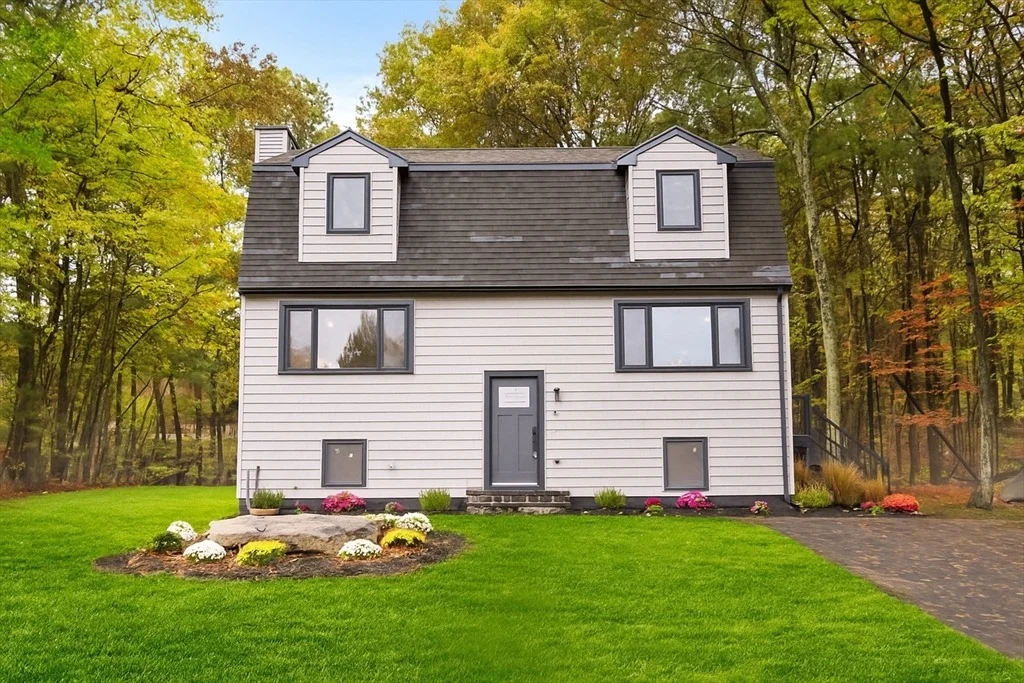 Photo of 8 Mulberry Cir