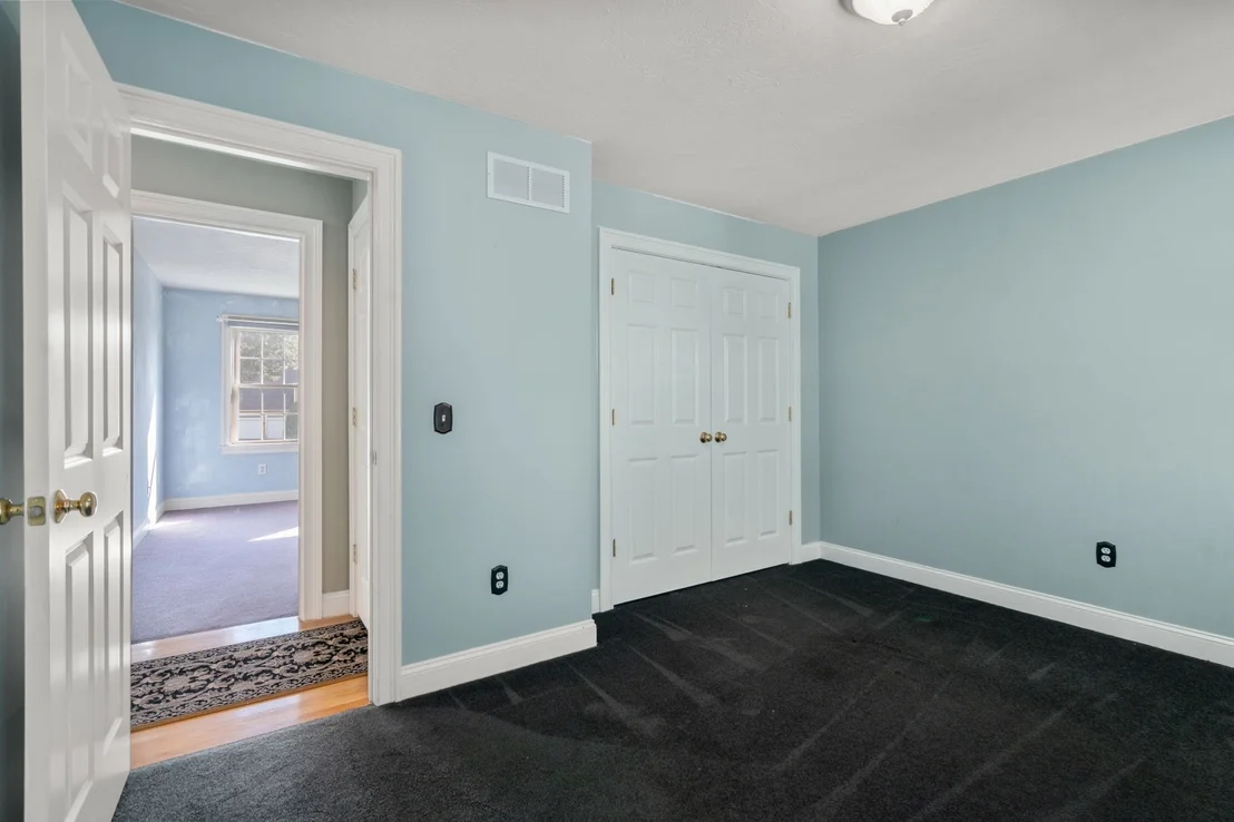 Photo of 34 Laurelwood Dr