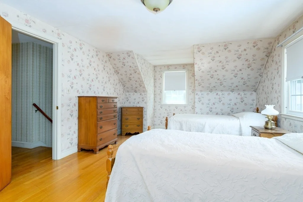 Photo of 44 Zenith Drive