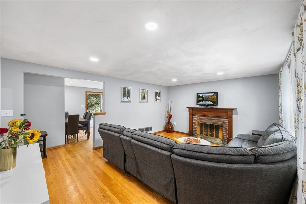Photo of 18 Appleby Rd