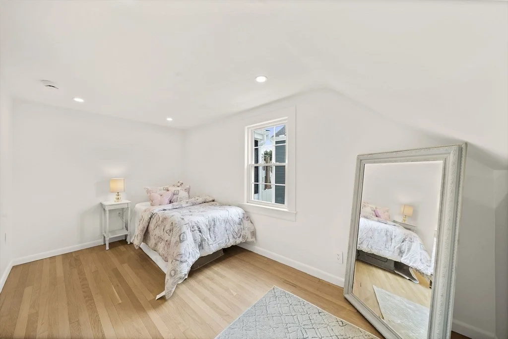 Photo of 5 Leroy Road