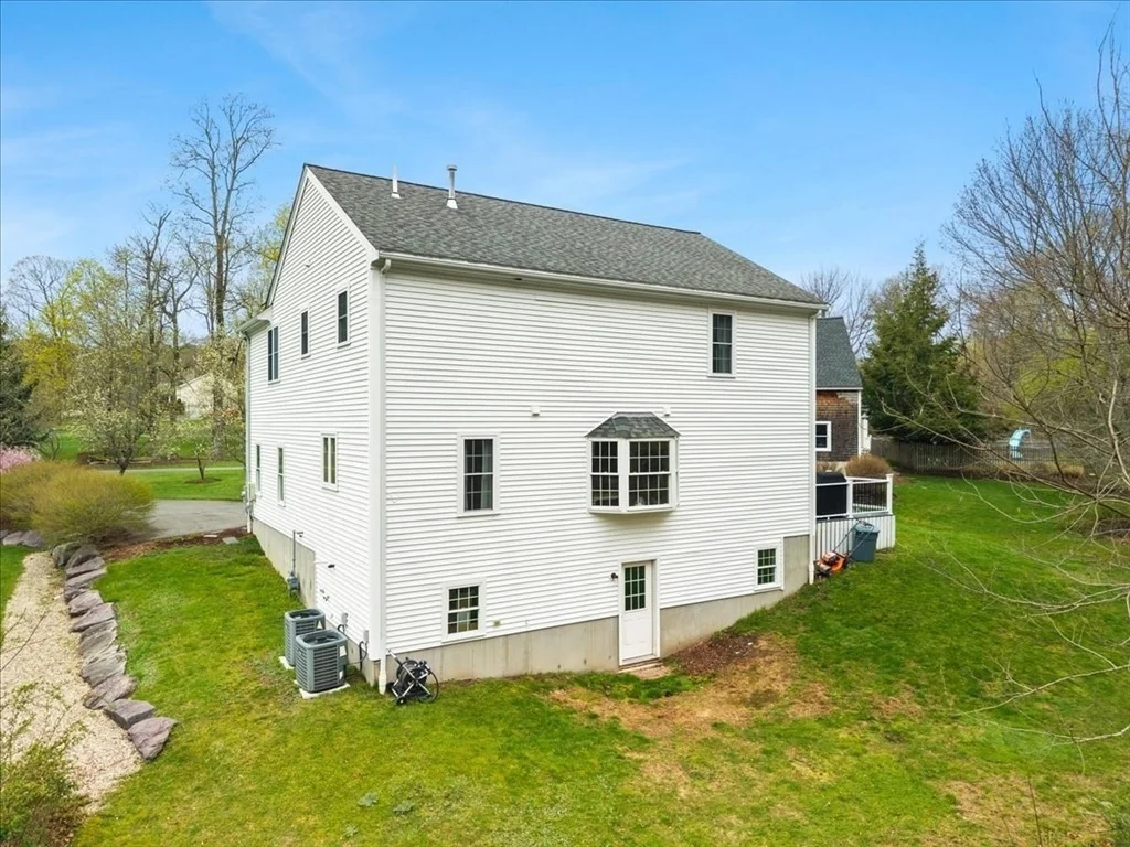 Photo of 27 Brian Rd