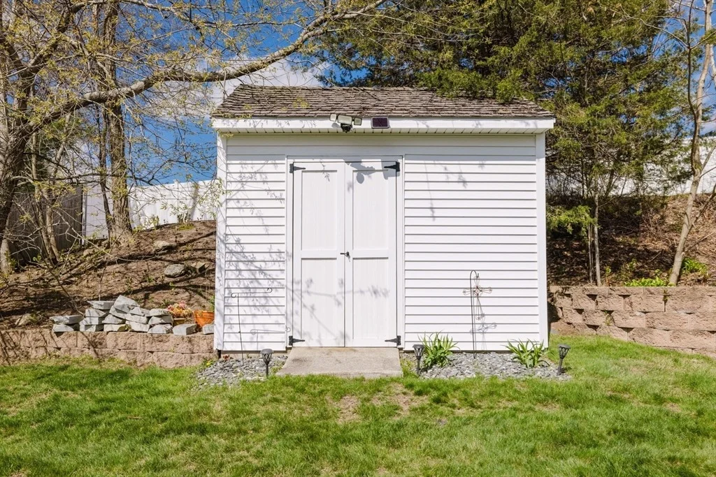 Photo of 86 Cranesbill Rd