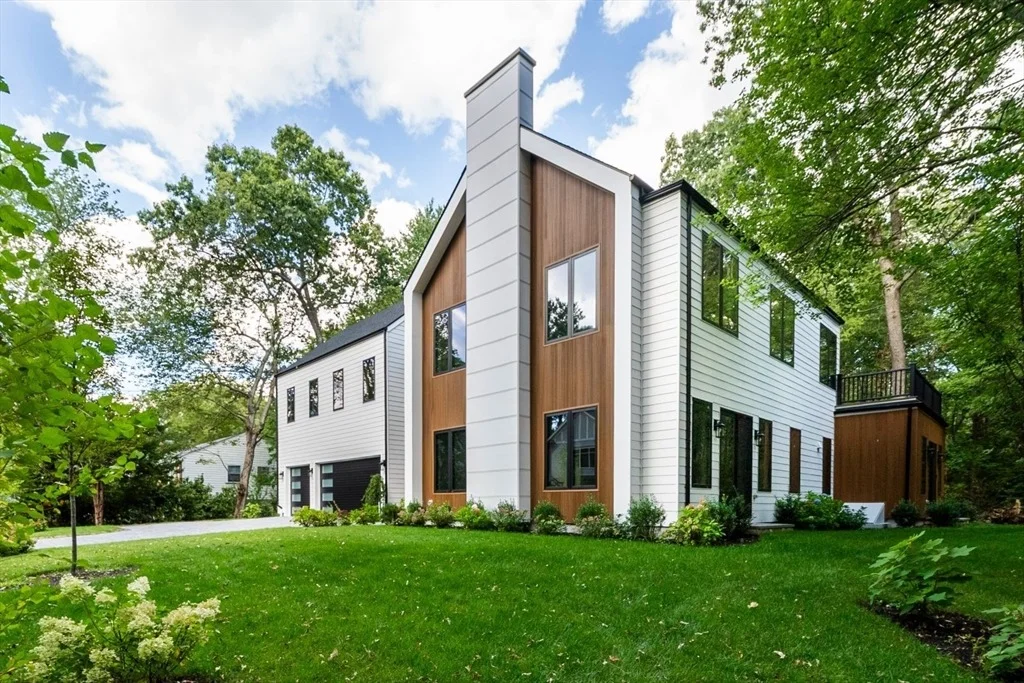 Photo of 48 Sherburne Rd