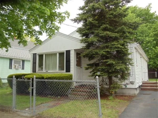 Photo of 14 Henry Ave