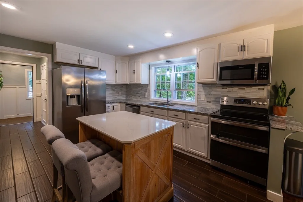 Photo of 17 Gardner Ave