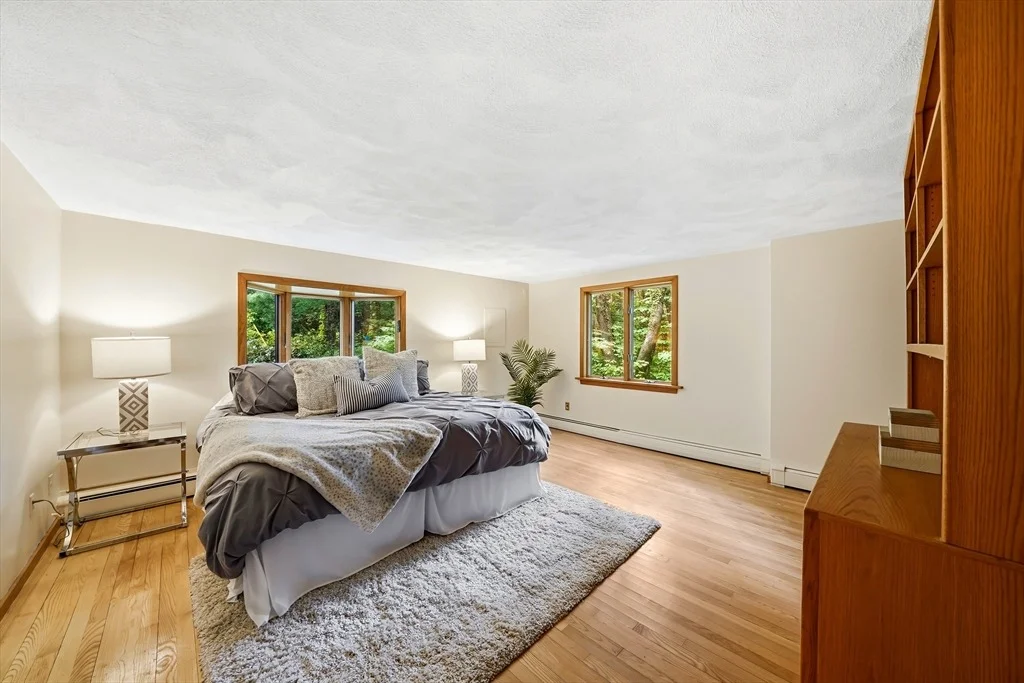 Photo of 6 Angier Rd