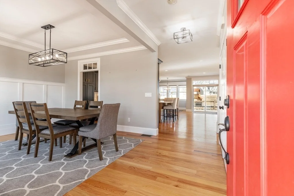 Photo of 10 Rochambeau Ave