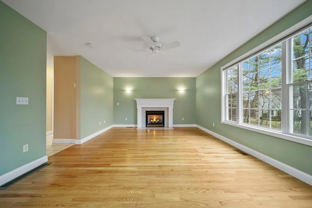Photo of 37 Jacques Rd
