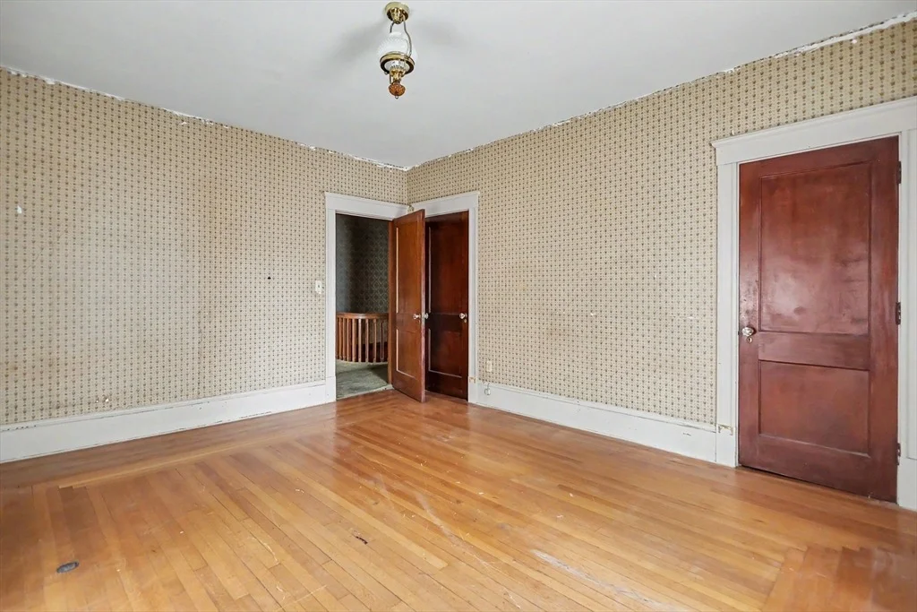 Photo of 165 Berkeley St