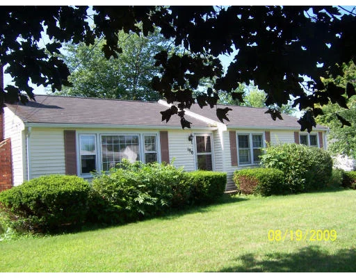 Photo of 190 Berlin Rd