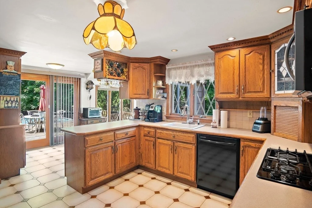 Photo of 4 Merrow Ln