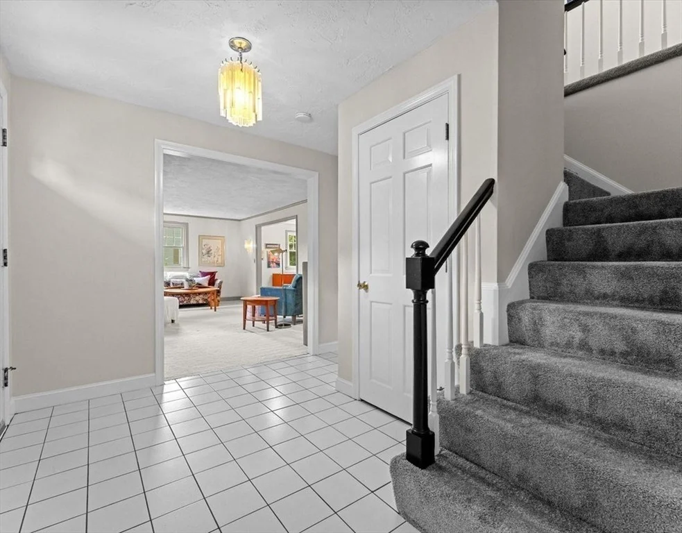 Photo of 9 Pleasantview Ter