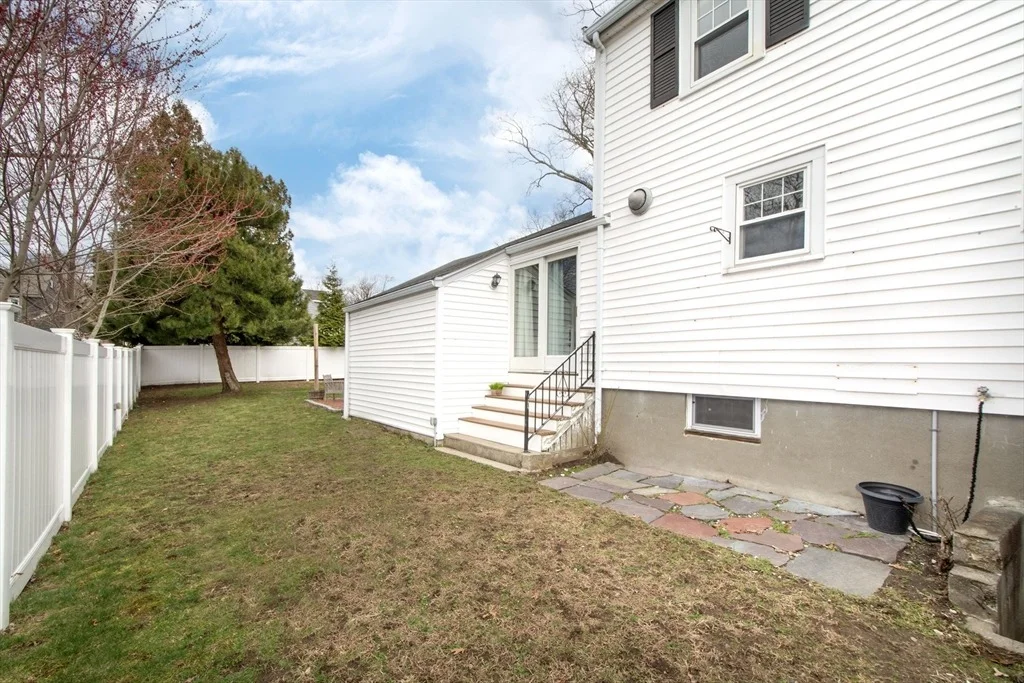 Photo of 14 Sumner Ave