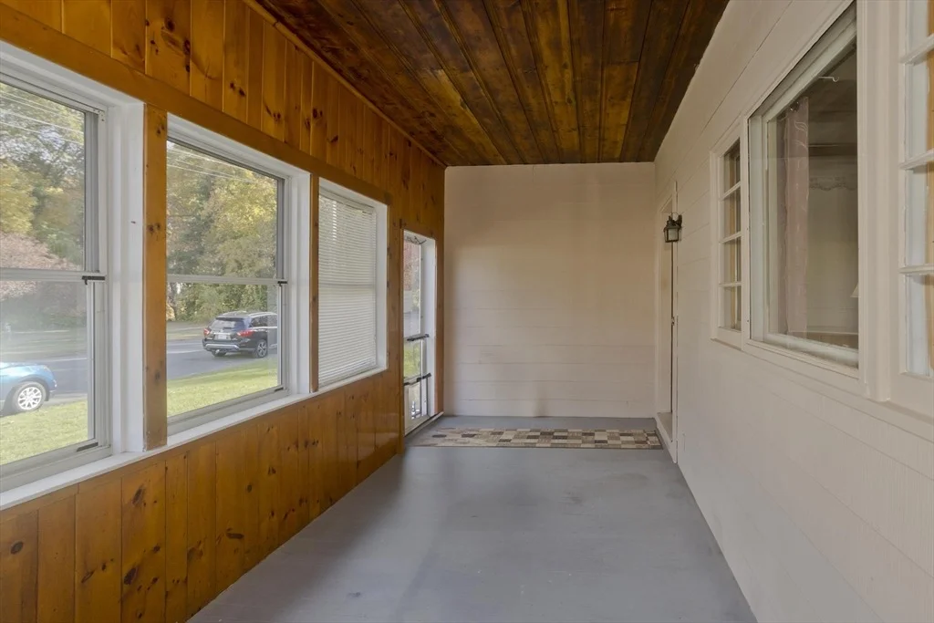 Photo of 68 7th Ave
