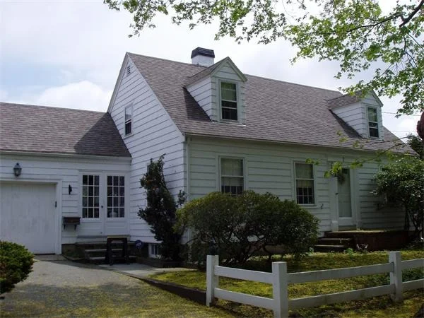Photo of 7 Puritan Road