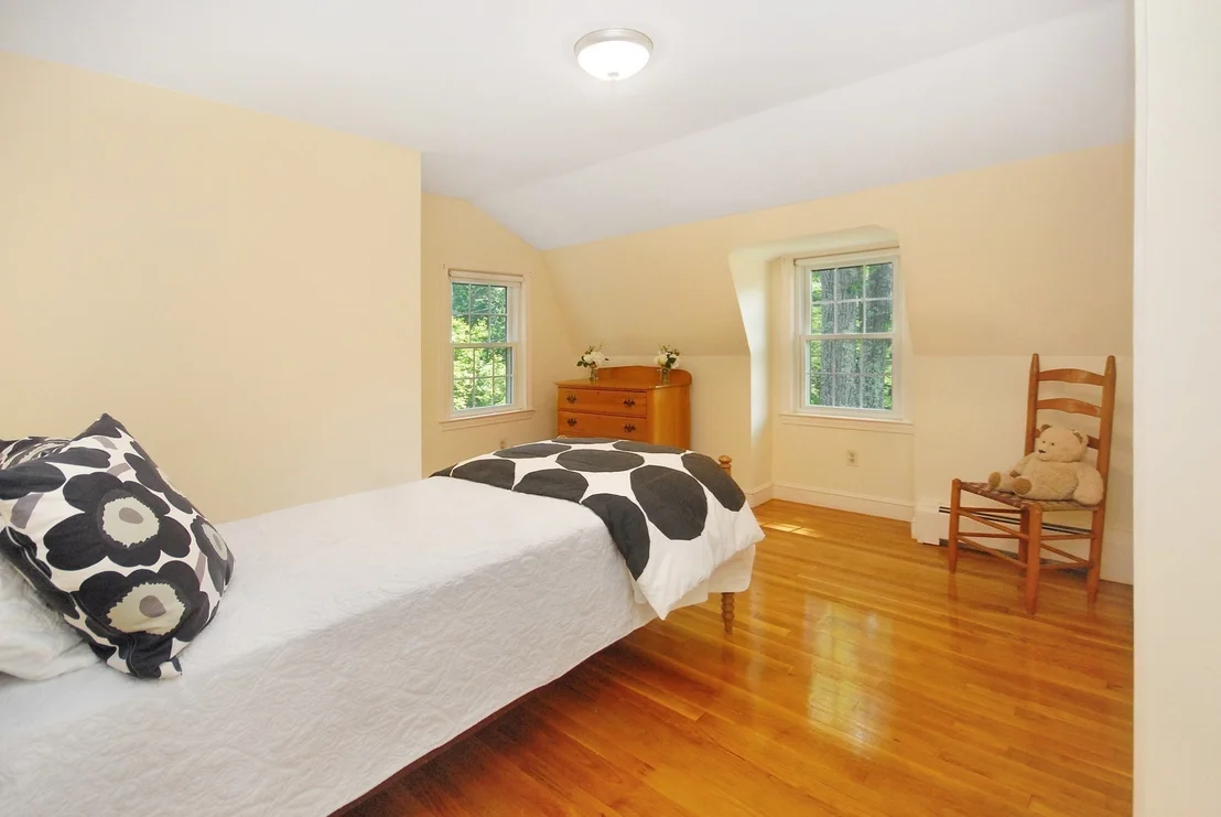 Photo of 46 Tarbell Spring
