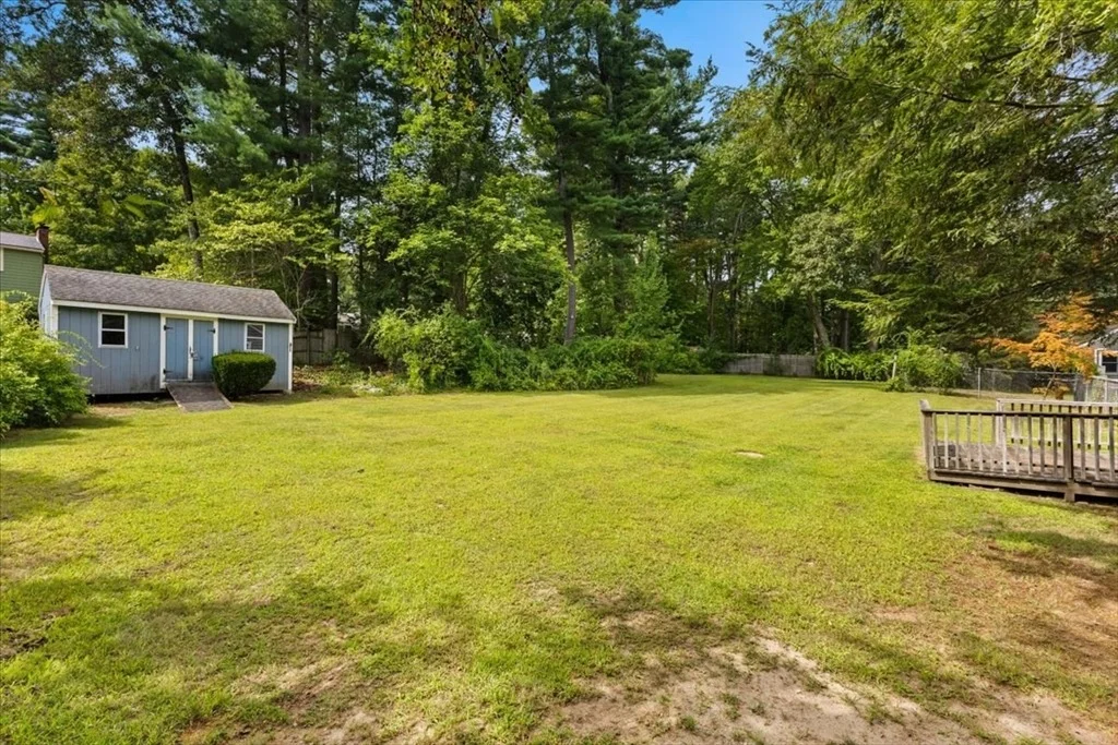 Photo of 83 River Rd