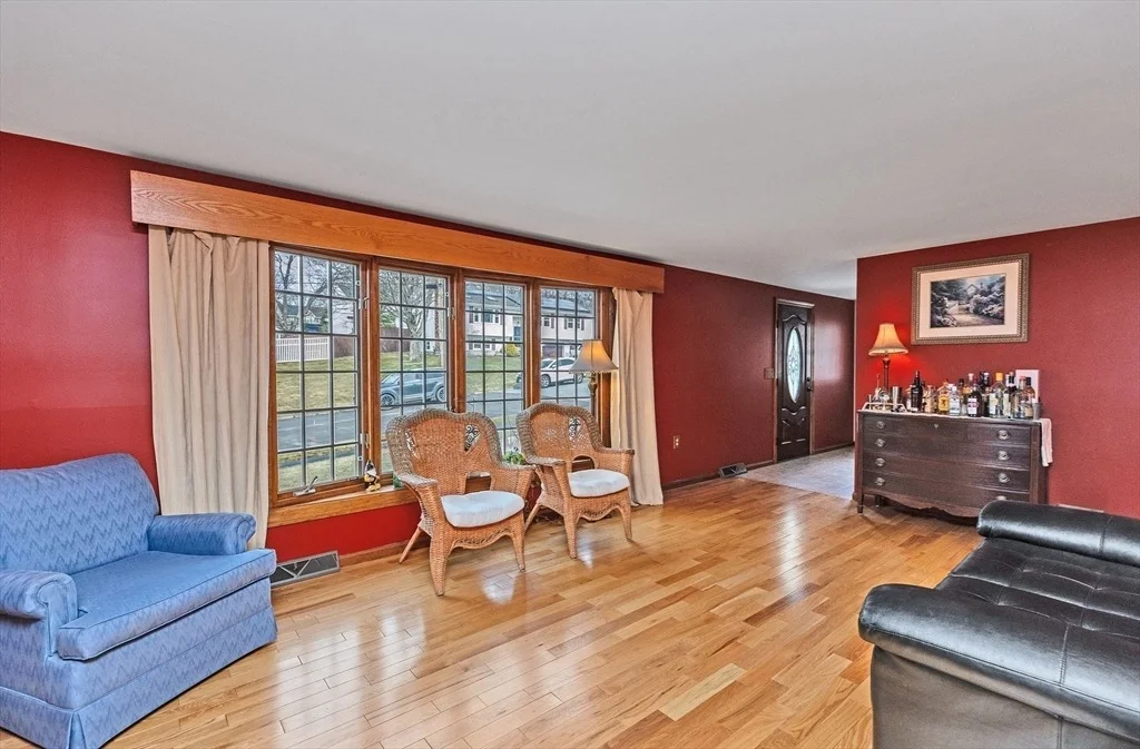 Photo of 22 Taschereau Blvd.